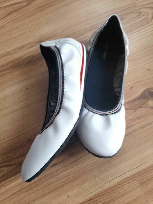 Baleriny białe buty damskie Graceland rozm. 40