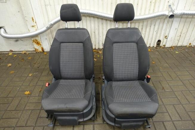 Fotele volkswagen Polo 6r