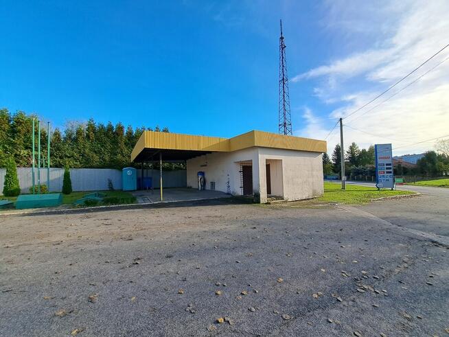 Na sprzedaż stacja paliw na działce 15,35 ar Ożarów