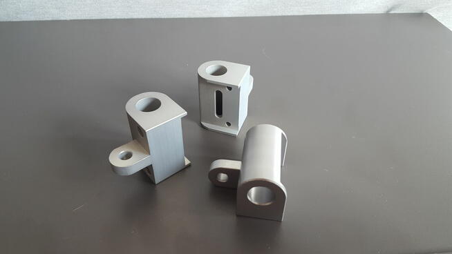 OBRÓBKA ELEKTROEROZYJNA WEDM |Wykrojniki, tłoczniki, Stemple