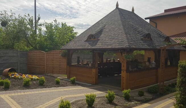 Altana drewniana ozdobna , garaż , wiata garażowa , domek ,