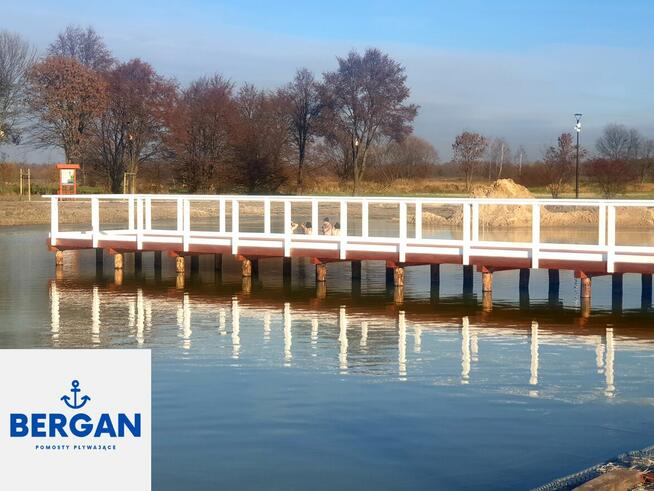 Pomosty drewniane stałe na palach wbijanych w dno producent