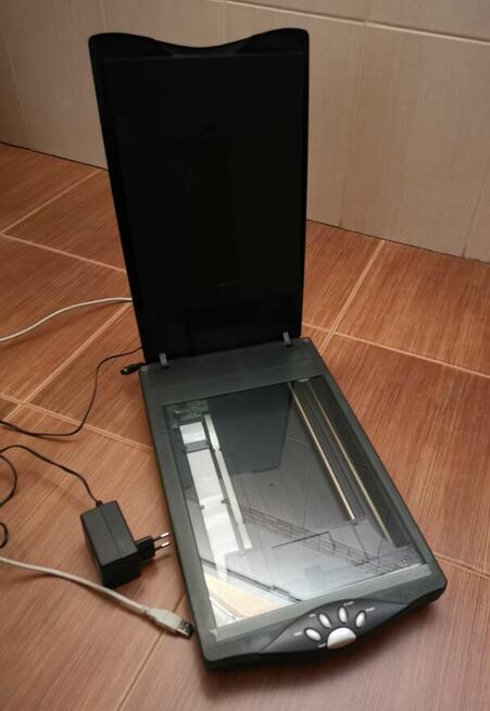 Skaner Mustek BearPaw 2448TAPlus