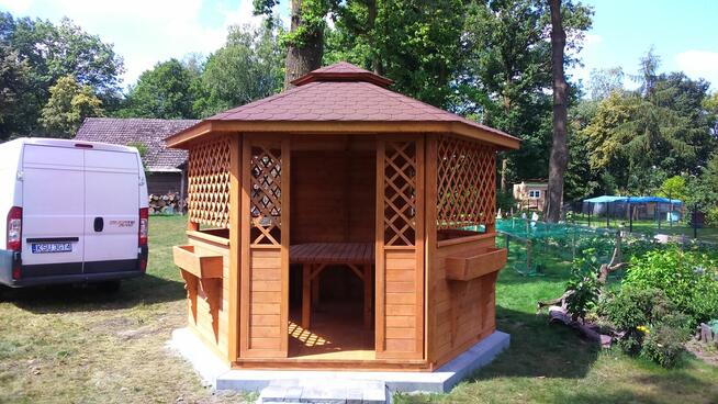 Altana ogrodowa drewniana sześciokątna