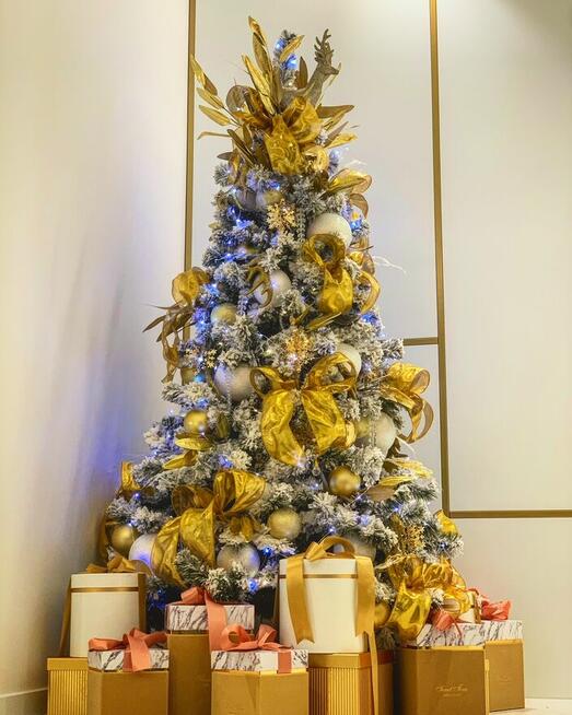 Dekoracje świąteczne do biura, ubieranie choinek Warszawa