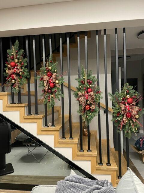 Dekoracje świąteczne do biura, ubieranie choinek Warszawa