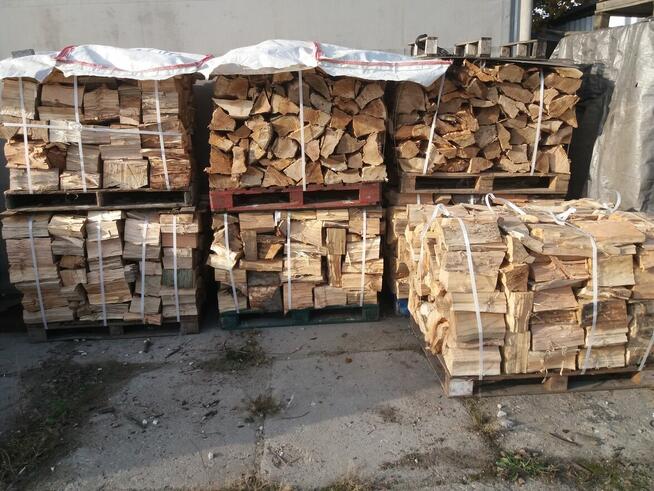 Drzewo Suche Kominkowe Opał Brzoza Buk Grab Jesion Akacja