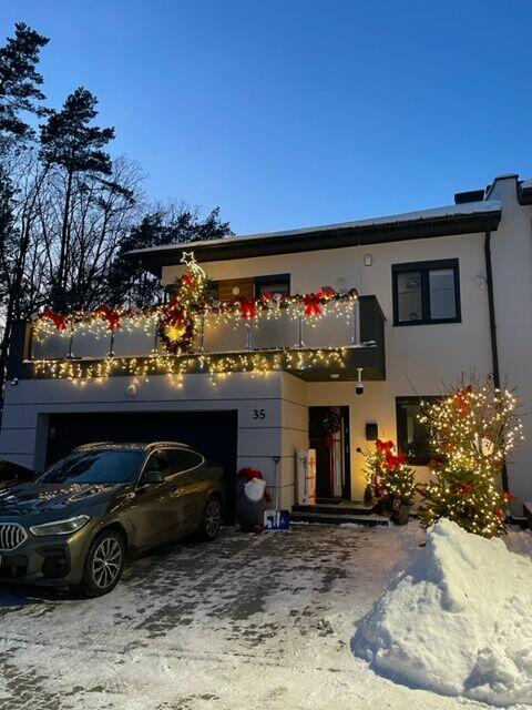 Dekoracje świąteczne do biura, ubieranie choinek Warszawa