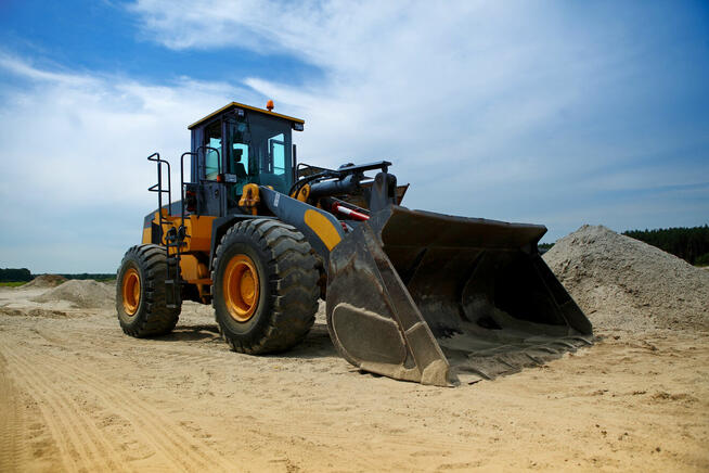 kursy koparkoładowarki mini koparki od 23.5- OSTRÓW