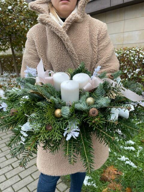 Dekoracje świąteczne do biura, ubieranie choinek Warszawa