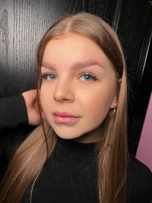 Stylizacja brwi i lifting rzęs /Sosnowiec