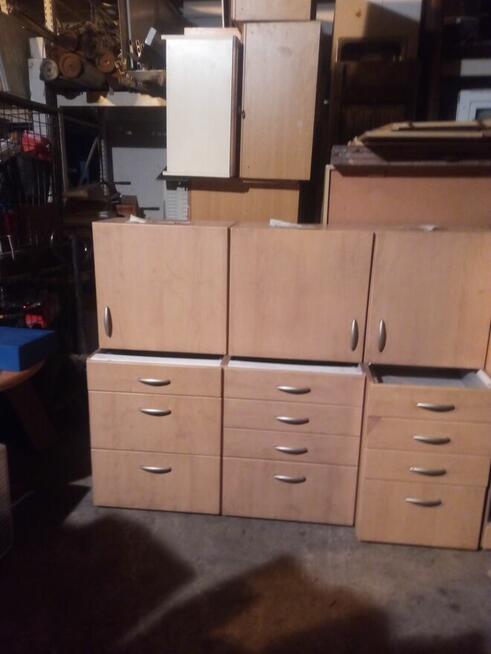 Meble kuchenne z wyposazeniem