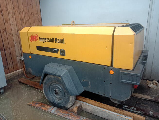 Serwis Sprężarek Śrubowych - Naprawa Kompresorów - Części