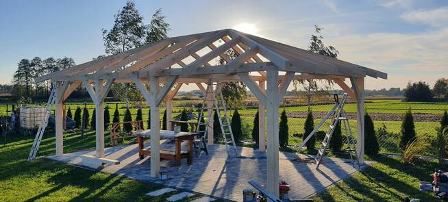 Konstrukcje drewniane pergole altany wiaty carport