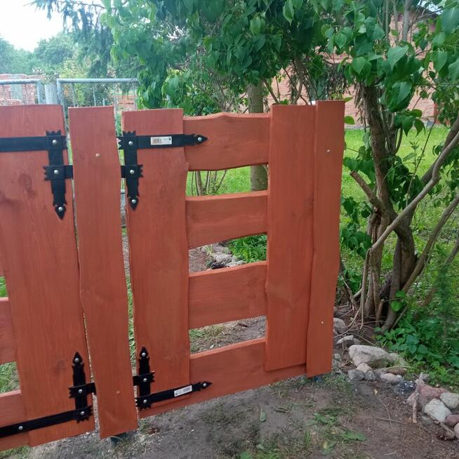 Drewniane ogrodzenie typu RANCZO