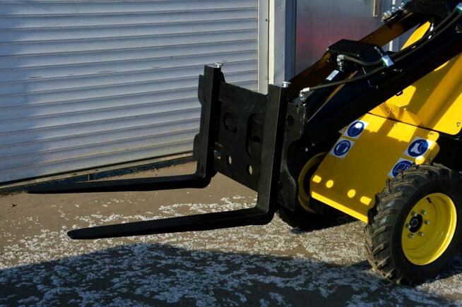 MINIŁADOWARKA N525 ładowarka BRIGGS&STRATTON 14 KM