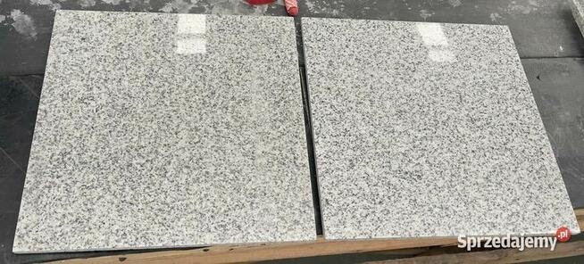 Płytki granitowe G603 30,5x30,5x1 poler