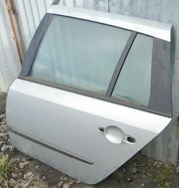 drzwi lewe tylne do Laguny 2 kombi, kolor TEB64