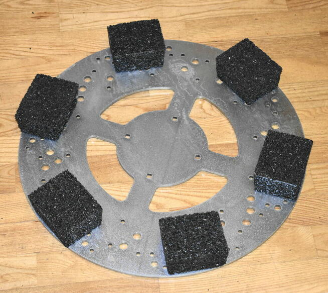 Szlifowanie betonu - segment kostka gruby korund/żywica 1 kg