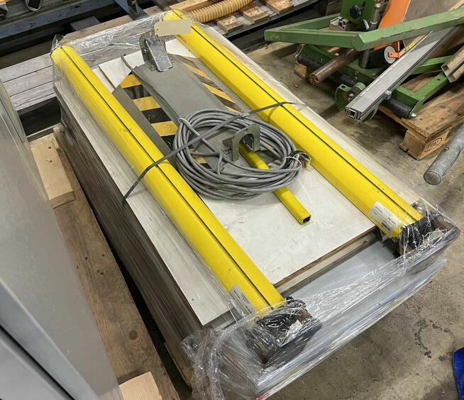 KUPER Multi EV-1000/GL - spajarka do forniru