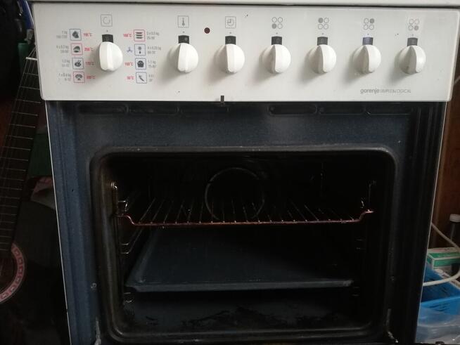 Kuchnia z płytą ceramiczną