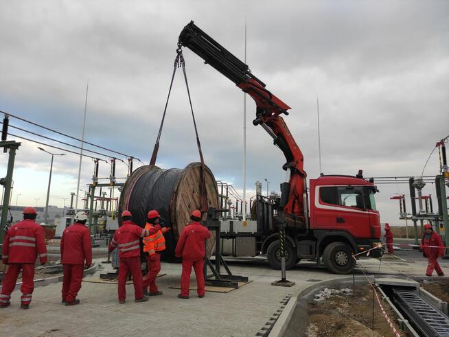 Transport Kontenerów HDS transport maszyn i urządzeń Legnica