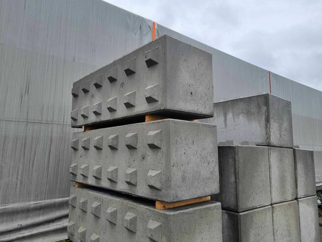 ZAWMARK ! Bloki betonowe, Mury oporowe ,Klocki, Zasieki,Silosy