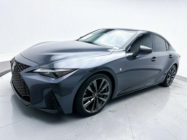 IS  350 F SPORT