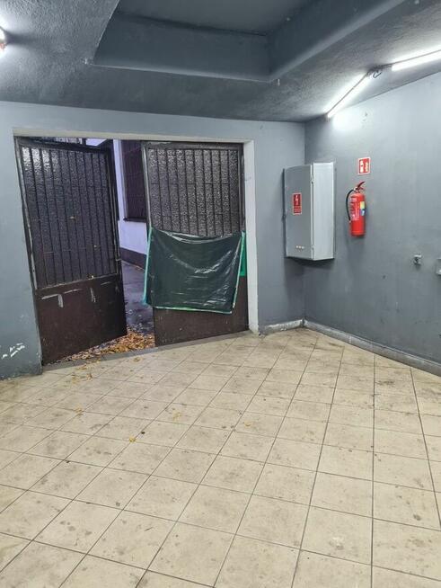 Duży garaż pod produkcję, usługi, handel, magazyn, itp.