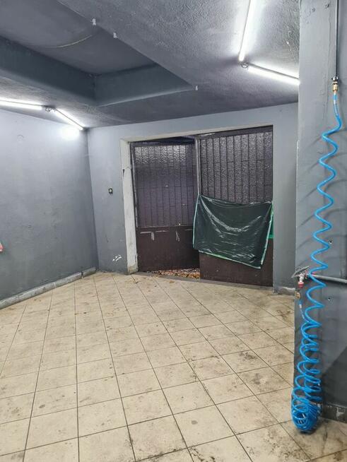 Duży garaż pod produkcję, usługi, handel, magazyn, itp.