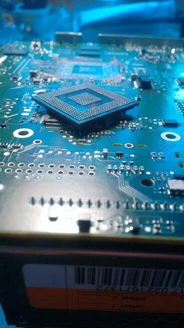 Lutowanie procesorów--Elektronika mikroskopowa-Reballing BGA