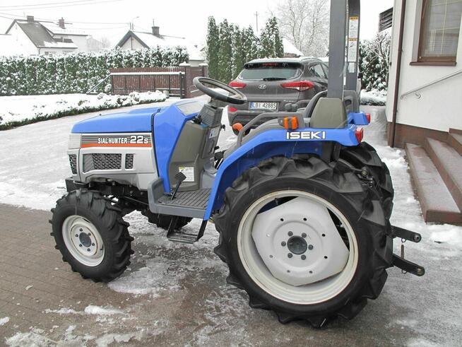 Mini Traktorek Iseki 22KM 4X4 Wspomaganie Mała Kosiarka