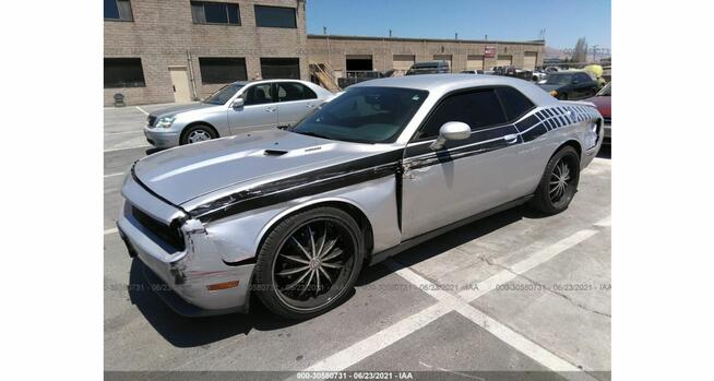 Dodge Challenger 5.7 V8 Hemi R/T Plus. Alu 22 cale. Kaliforn