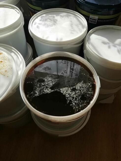 DOSTĘPNE MIODY W WIADERKACH I BECZKACH