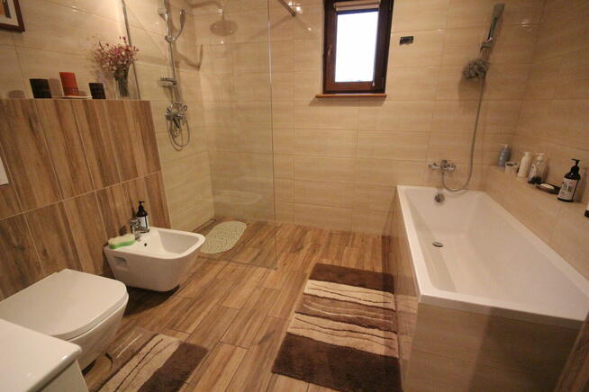 4pok 140met okolice Parkowej TARAS/OGRÓD/GARAŻ/2016 (Lubnów)