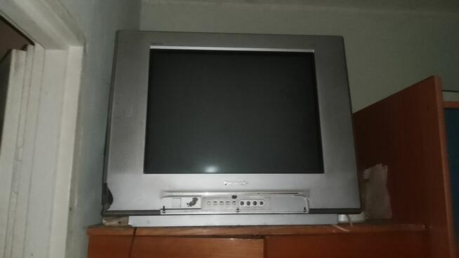 Sprzedam Niemieckie Radio sprawne lat 80