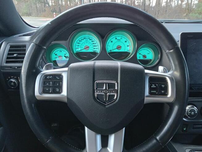 Dodge Challenger 5.7 V8 Hemi R/T Plus. Alu 22 cale. Kaliforn