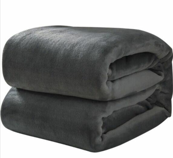 KOC KOCUK NARZUTA Z MIKROFIBRĄ DO DOMU MIESZKANIA