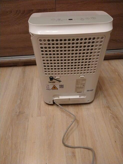 Osuszacz powietrza, pochłaniacz wilgoci 16L/24h Wi -Fi.