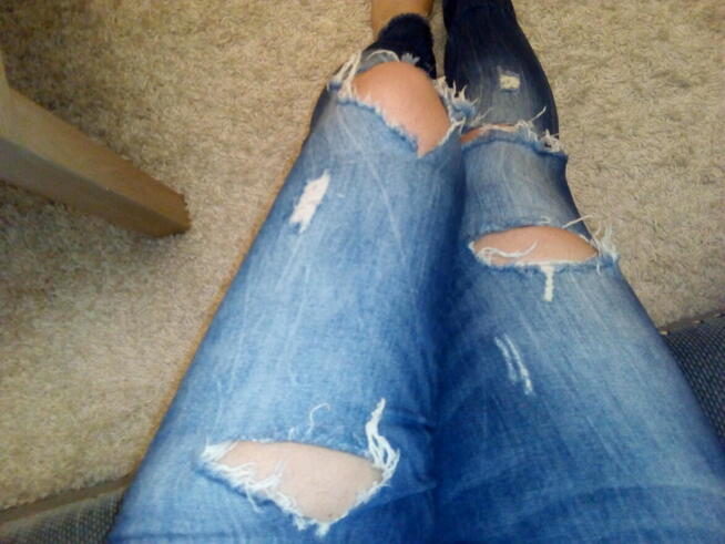 Modne jeansy skinny z dziurami, L/XL