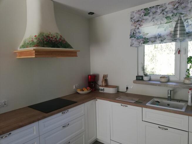 Okap kuchenny rustykalny na wymiar malowany drewniany