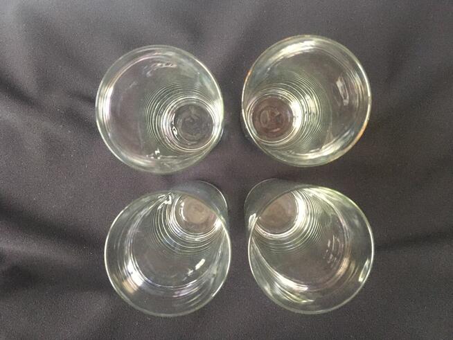 PRL stare lampki do szampana opalizujące