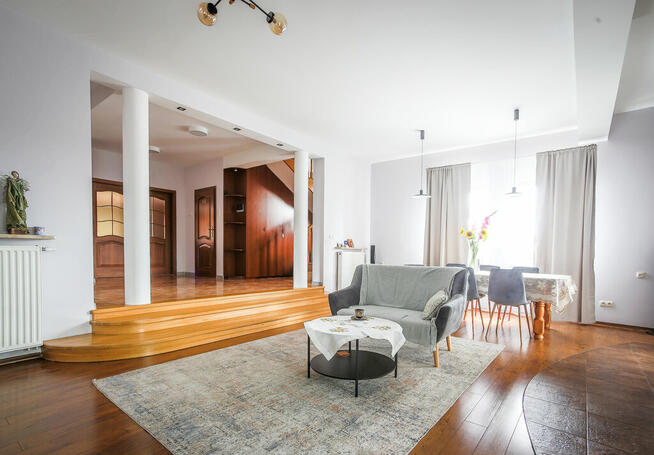 Wola Kopcowa Dom o charakterze rezydencjonalnym! Kielce