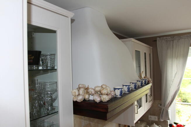 Okap kuchenny rustykalny na wymiar malowany drewniany