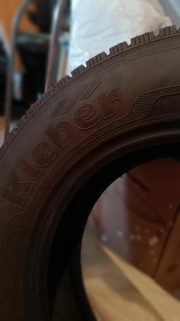 Komplet opon zimowych Kleber 215/75R/16c