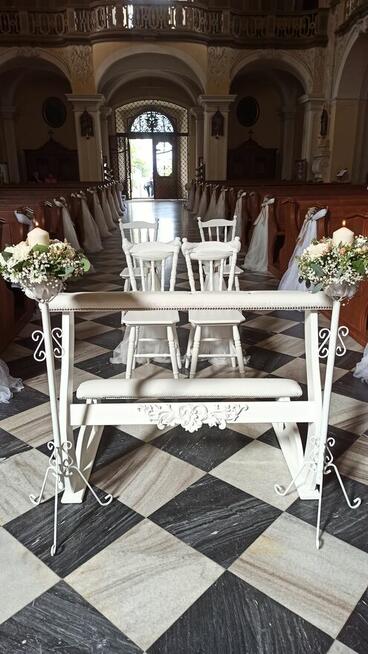 Dekoracje ślubne kościoła i sali