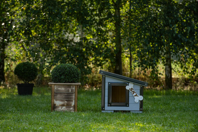 Wzmacniana buda do kojca dla psa solidnie wykonana rozmiar M