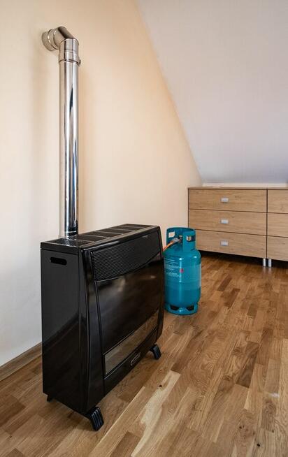 Grzejnik gazowy, piecyk, konwektor gazowy La Piramide N14T,