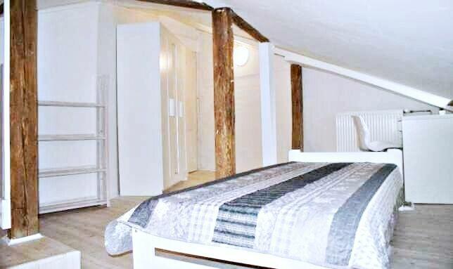 Mieszkanie 5-pokojowe , ul. Chopina