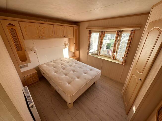 Całoroczny domek holenderski Willerby Dorchester 11,2 x 3,7m